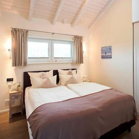 Luxuswellnesshaus Lotsenhus Tatil Evi *