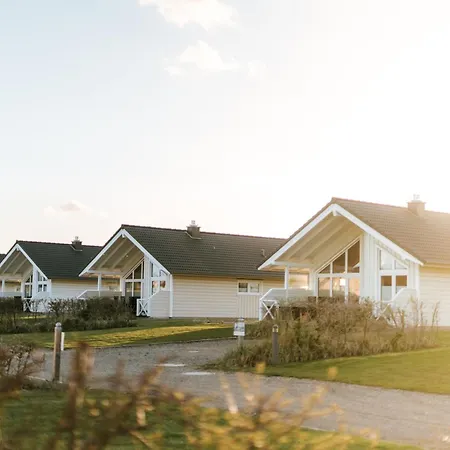 Luxuswellnesshaus Lotsenhus Bliesdorf